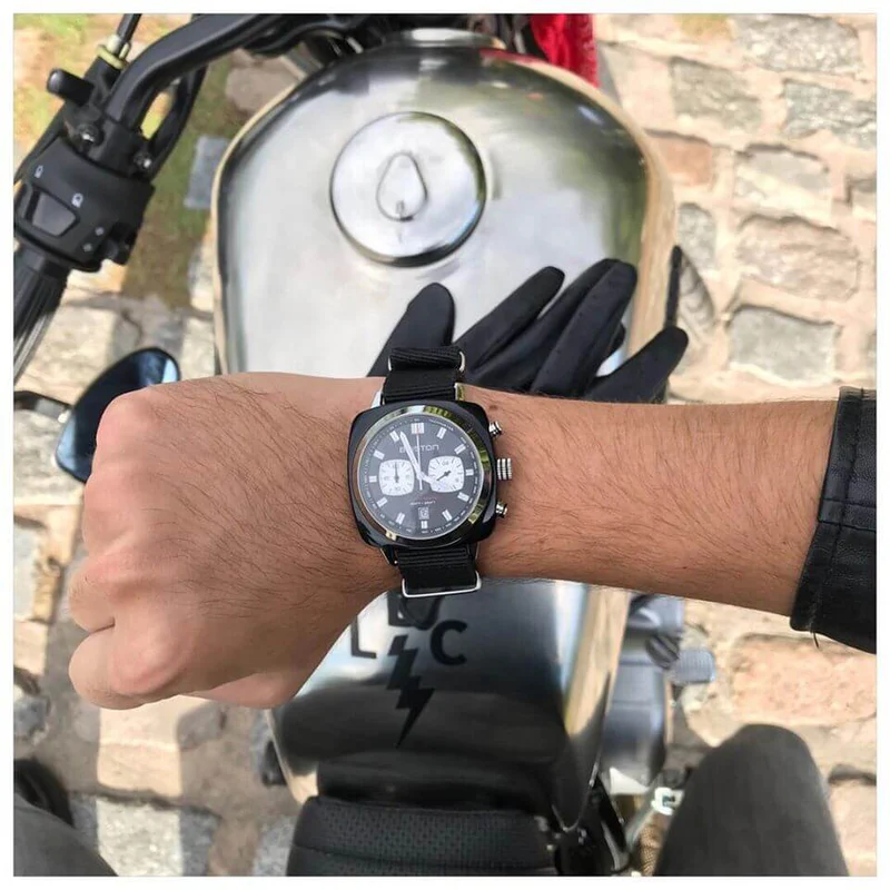 Briston · Clubmaster Sport 42mm · Noir · Quartz — vue 3