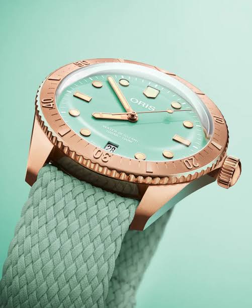 Oris Divers Sixty-Five · Cotton Candy · 38mm · Cadran Bleu · Bracelet Perlon — vue 3
