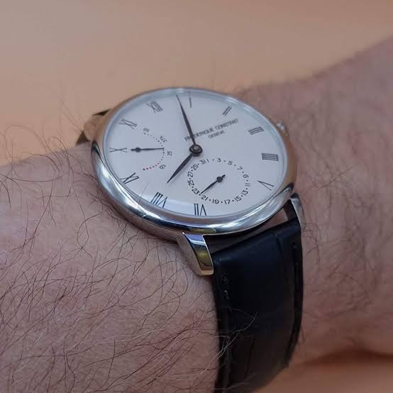 Frédérique Constant Slimline Power Reserve · Calibre Manufacture · 40mm · Cadran Argenté · Alligator — vue 2