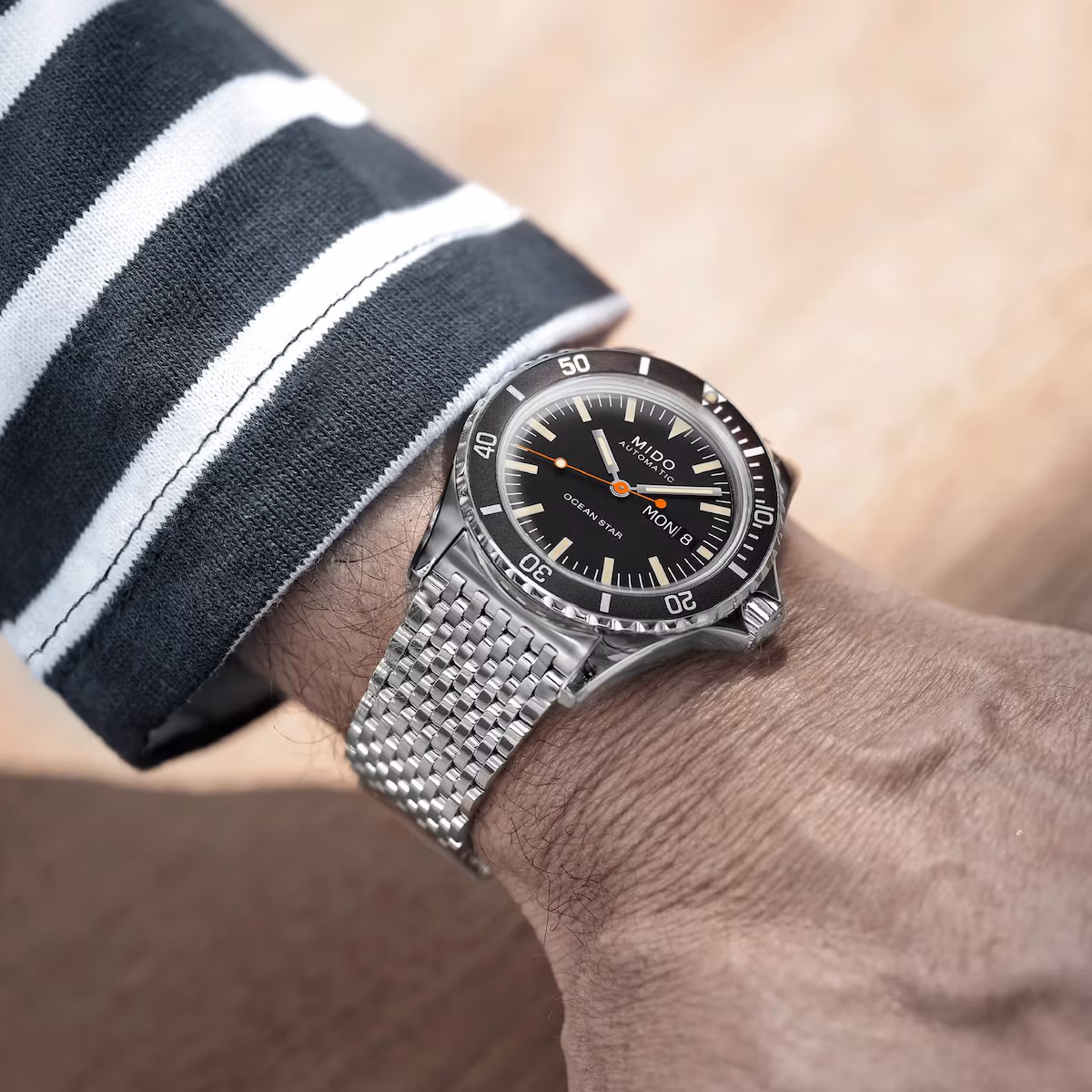 Mido Ocean Star Tribute · Cadran Noir · Maille Milanaise · 40.5mm — vue 4