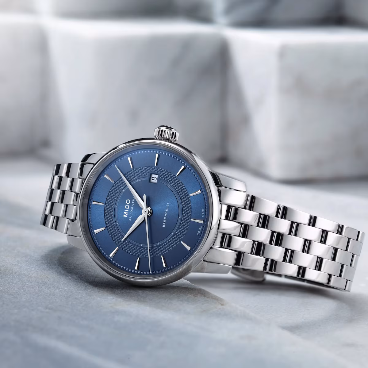 Mido Baroncelli Signature · Cadran Bleu · Bracelet Acier · 39mm — vue 3