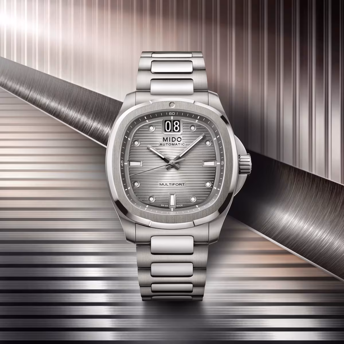 Mido Multifort TV Big Date · Titane · Cadran Gris · Bracelet Titane · 39.2x40mm — vue 5