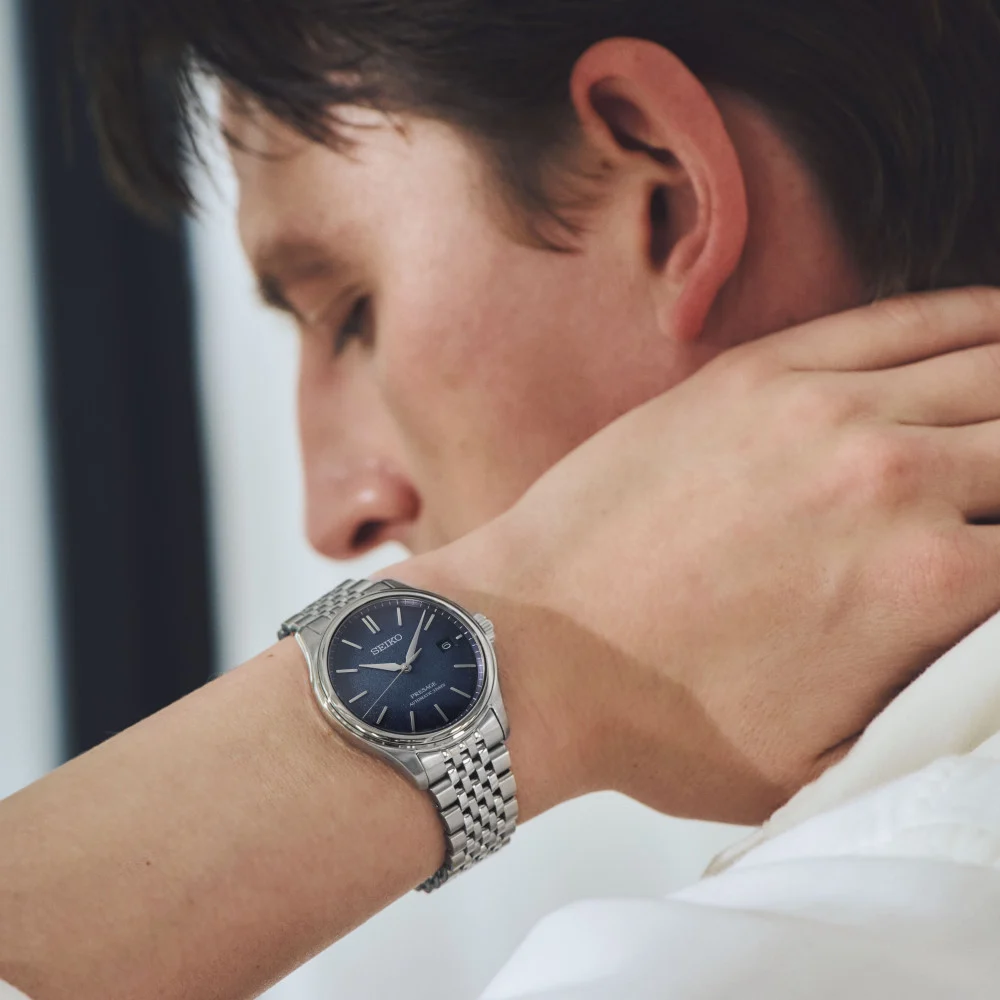 Seiko Presage Classic · Soie Japonaise « Ai-iro » · Cadran Bleu Indigo · Bracelet Acier · 40.2mm — vue 3